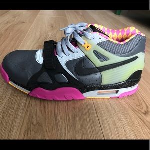 nike air trainer 3 bo knows horse racing